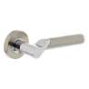 Afbeeldingen van INTERSTEEL Gatdeel links Casper op rond rozet 7mm nokken chroom/nikkel mat 1701