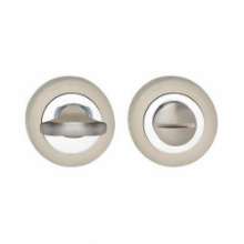 Afbeeldingen van INTERSTEEL WC-sluiting 6mm rond met7mm nokken chroom/nikkel mat 3476