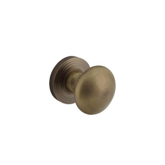 Afbeeldingen van INTERSTEEL Knop op rozet NM vast gemonteerd met ril oud gebruineerd 2126