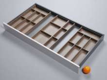 Afbeeldingen van Blum Bestekindeling Legrabox - corpusbreedte 1200 en groter diepte 600mm - houtdecor bardolino eik/zijdewit OL.BH6012B1IND