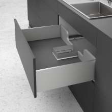 Afbeeldingen van Hettich Metalen omranding voor sifonuitsparing - hoekig, zilver