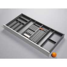 Afbeeldingen van Blum Bestekindeling met messen en foliehouder Legrabox - corpusbreedte 1200 en groter diepte 550mm - oriongrijs OL.BA5512O7IND