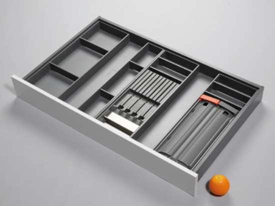 Afbeeldingen van Blum Bestekindeling met messen en foliehouder Legrabox - corpusbreedte 1000mm en groter diepte 600mm - zijdewit OL.BA6010W7IND