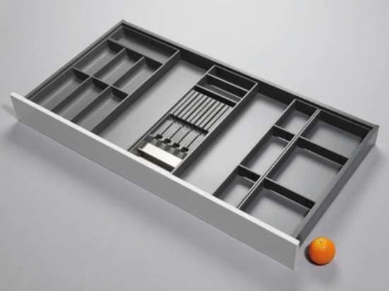 Afbeeldingen van Blum Bestekindeling met messenhouder Legrabox - corpusbreedte 1200 en groter diepte 600mm - oriongrijs OL.BA6012O6IND