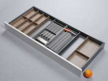 Afbeeldingen van Blum Bestekindeling met messen en foliehouder Legrabox - corpusbreedte 1200 en groter diepte 500mm - houtdecor nebraska eik/oriongrijs OL.BH5012N7IND