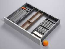 Afbeeldingen van Blum Bestekindeling voor messen met foliehouder Legrabox - corpusbreedte 800 en groter diepte 550mm - houtdecor bardolino eik/zijdewit OL.BH5580B7IND