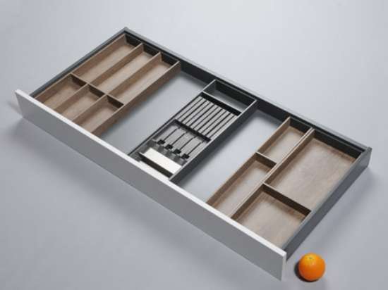 Afbeeldingen van Blum Bestekindeling met messenhouder Legrabox - corpusbreedte 1200 en groter diepte 550mm set 6 - houtdecor nebraska eik/oriongrijs OL.BH5512N6IND