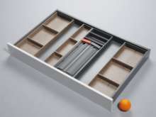 Afbeeldingen van Blum Bestekindeling met foliehouder Legrabox - corpusbreedte 1000mm en groter diepte 600mm - houtdecor tennessee noot/carbonzwart OL.BH6010T5IND