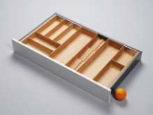 Afbeeldingen van Blum Bestekindeling met foliehouders Legrabox - corpusbreedte 800-1000mm diepte 500mm - fineer eiken/aluminium OL.EB5090S4BEST
