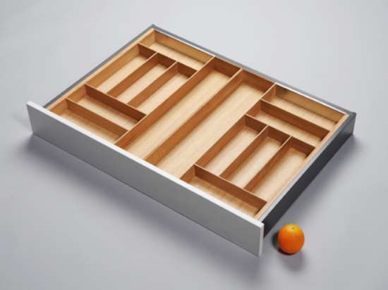 Afbeeldingen van Blum Bestekindeling met messenhouder Legrabox - corpusbreedte 800-1000mm diepte 600mm - fineer eiken/aluminium OL.EB6090S1BEST