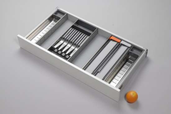 Afbeeldingen van Blum Bestekindeling voor messen met foliehouder Orga-Line - corpusbreedte 900 en groter ladediepte 450 - inox/RVS OL.BO459014BESTEKLADE