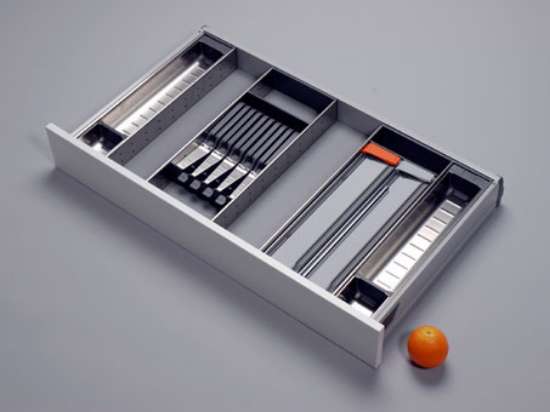 Afbeeldingen van Blum Bestekindeling voor messen met foliehouder Orga-Line - corpusbreedte 900 en groter ladediepte 500 - inox/RVS OL.BO509014BESTEKLADE
