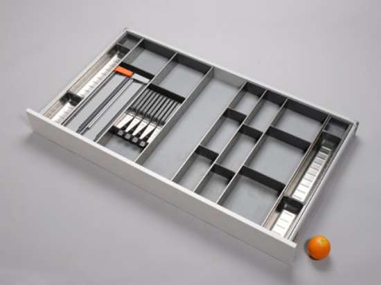 Afbeeldingen van Blum Bestekindeling voor messen met folierhouder Orga-Line - corpusbreedte 1200 en groter ladediepte 650 - inox/RVS OL.BO6512S6BESTEKLADE