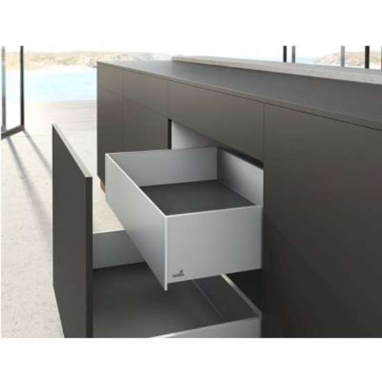 Afbeeldingen van AVT Front Aluminium H187 L2000 Op=Op